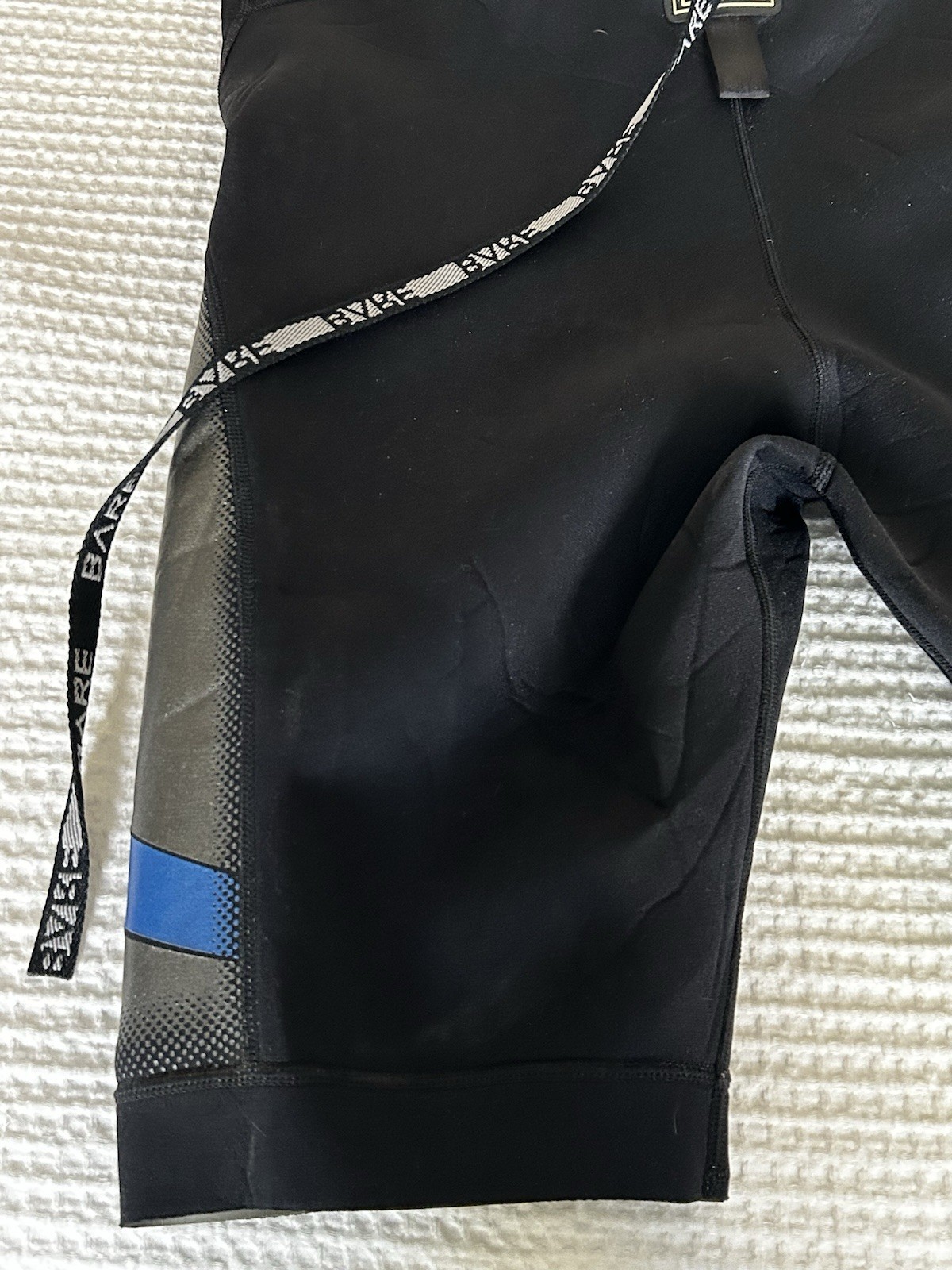 Bare Plazma Shorty Wetsuit Men’s XL 2/2 mm Black Silver Powerstretch Surf