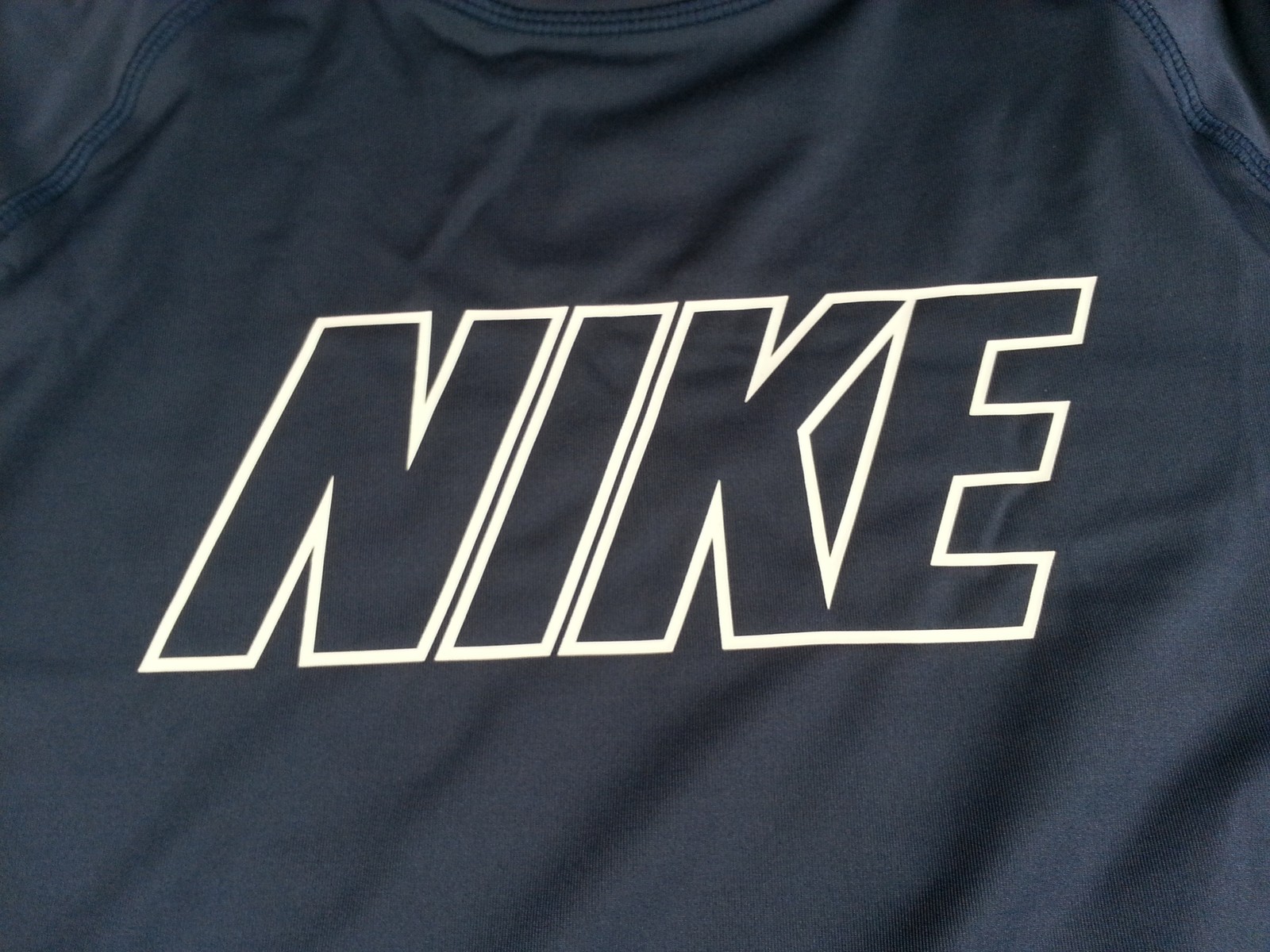 Nike Swim Men’s XL Dri-FIT Long Sleeve Rash Guard UPF 40+ Navy Blue NWOT