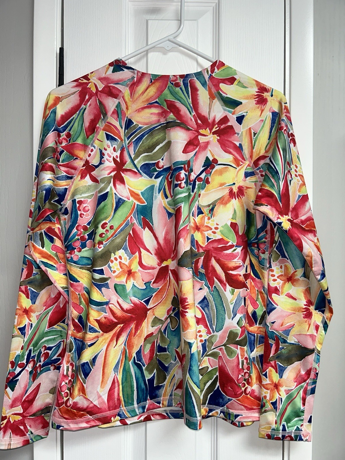 NWT HURLEY RASH GUARD WOMENS MEDIUM LONG SLEEVE 1/4 ZIP 50+ UV SURFING SWIMING