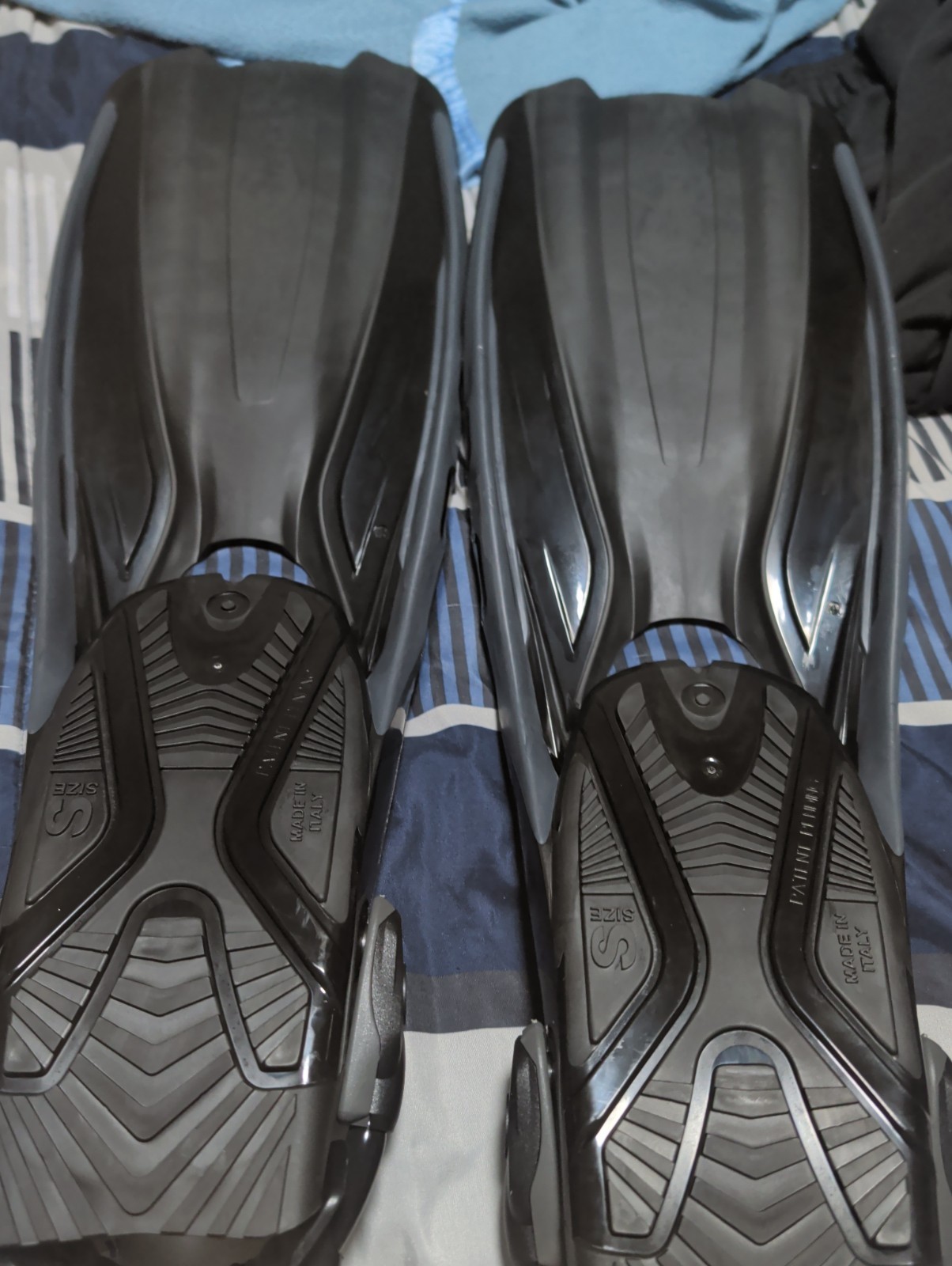 Aqualung Fins Phazer Small Dark Grey And Black