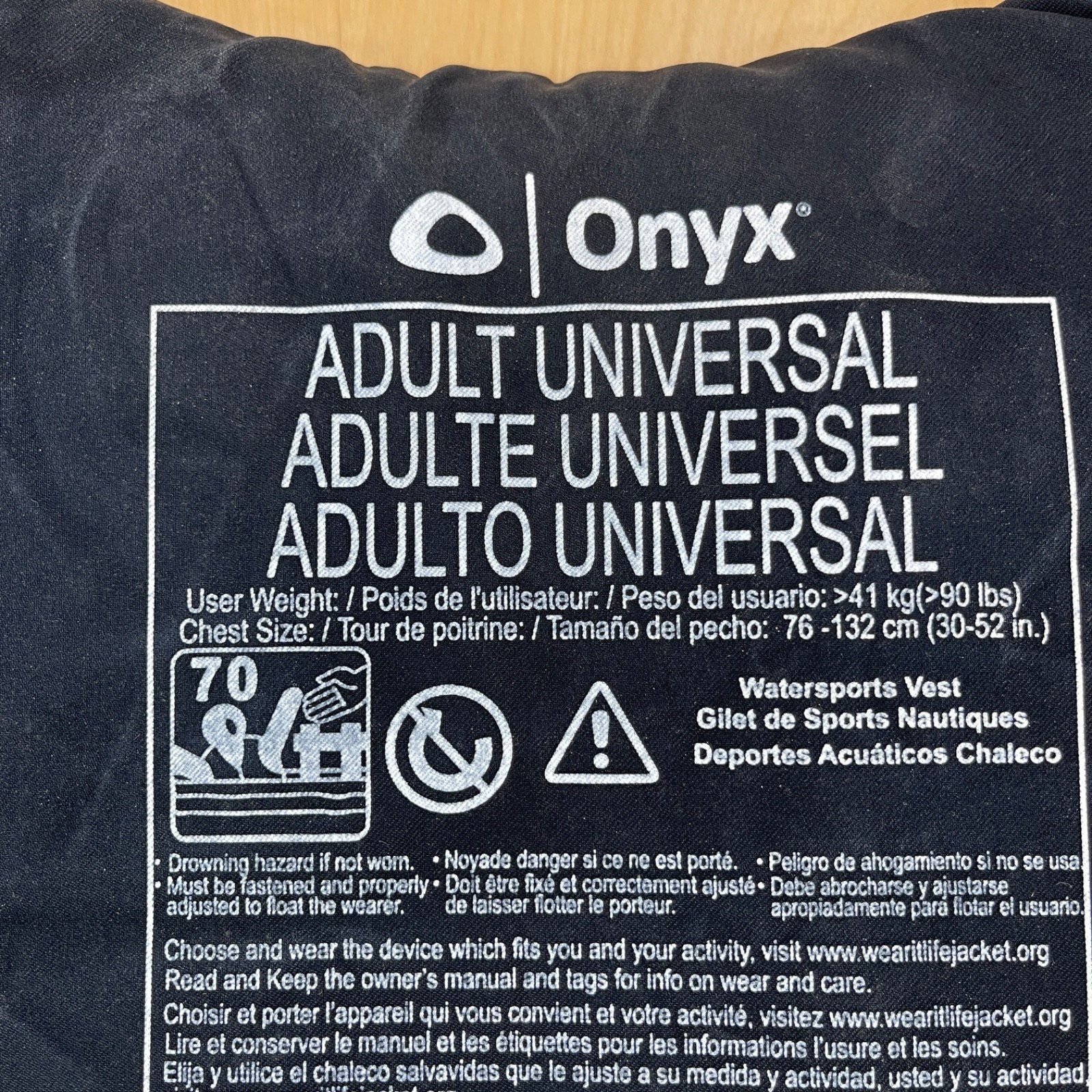 2 Onyx Adult Universal Life Jacket General Purpose Red Gently Used 32-52 Inch