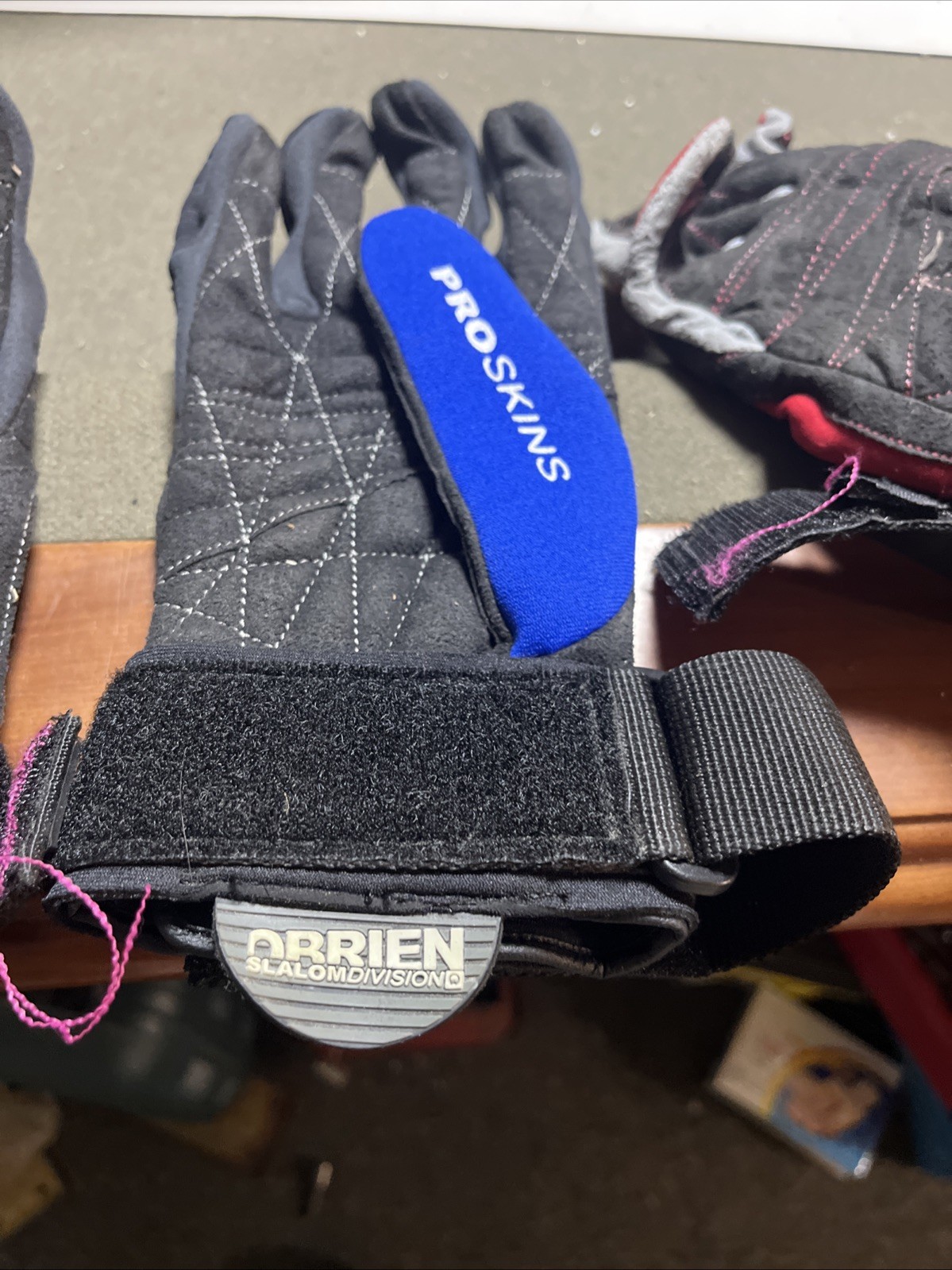 2 Pairs O’Brien Pro Water Ski Gloves Amara, X-Large Wrist Binding Slalom