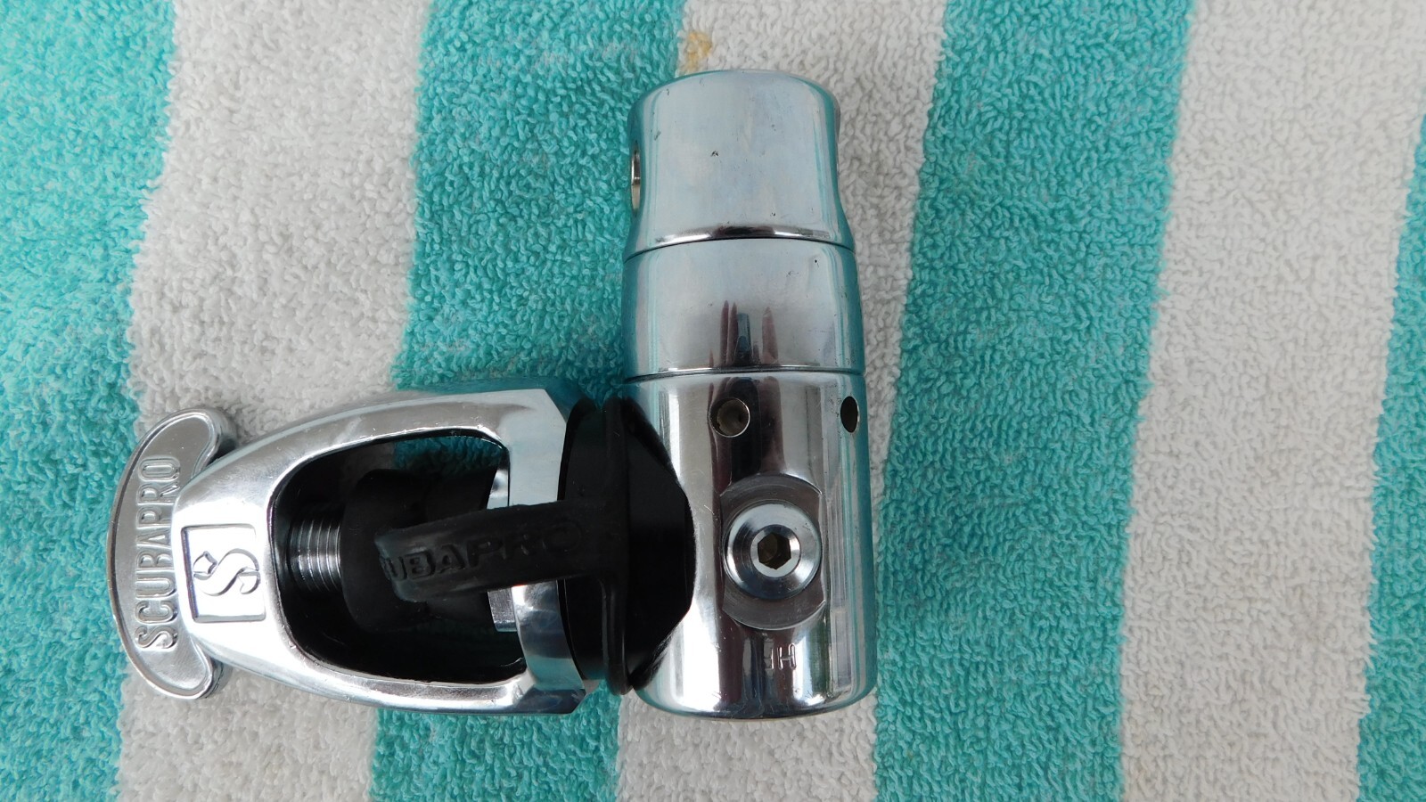 Scubapro MK10 Read all details ,Perfect Mechanical condition, read all details