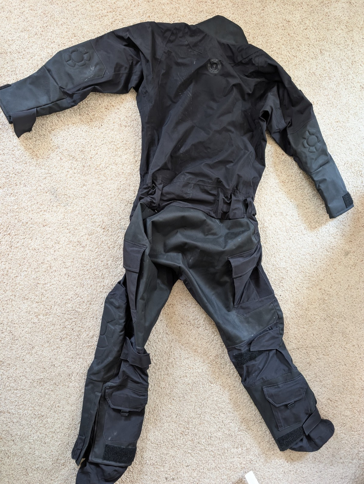 Mustang Survival Sentinel Tactical Dry Suit sz. SMALL Regular