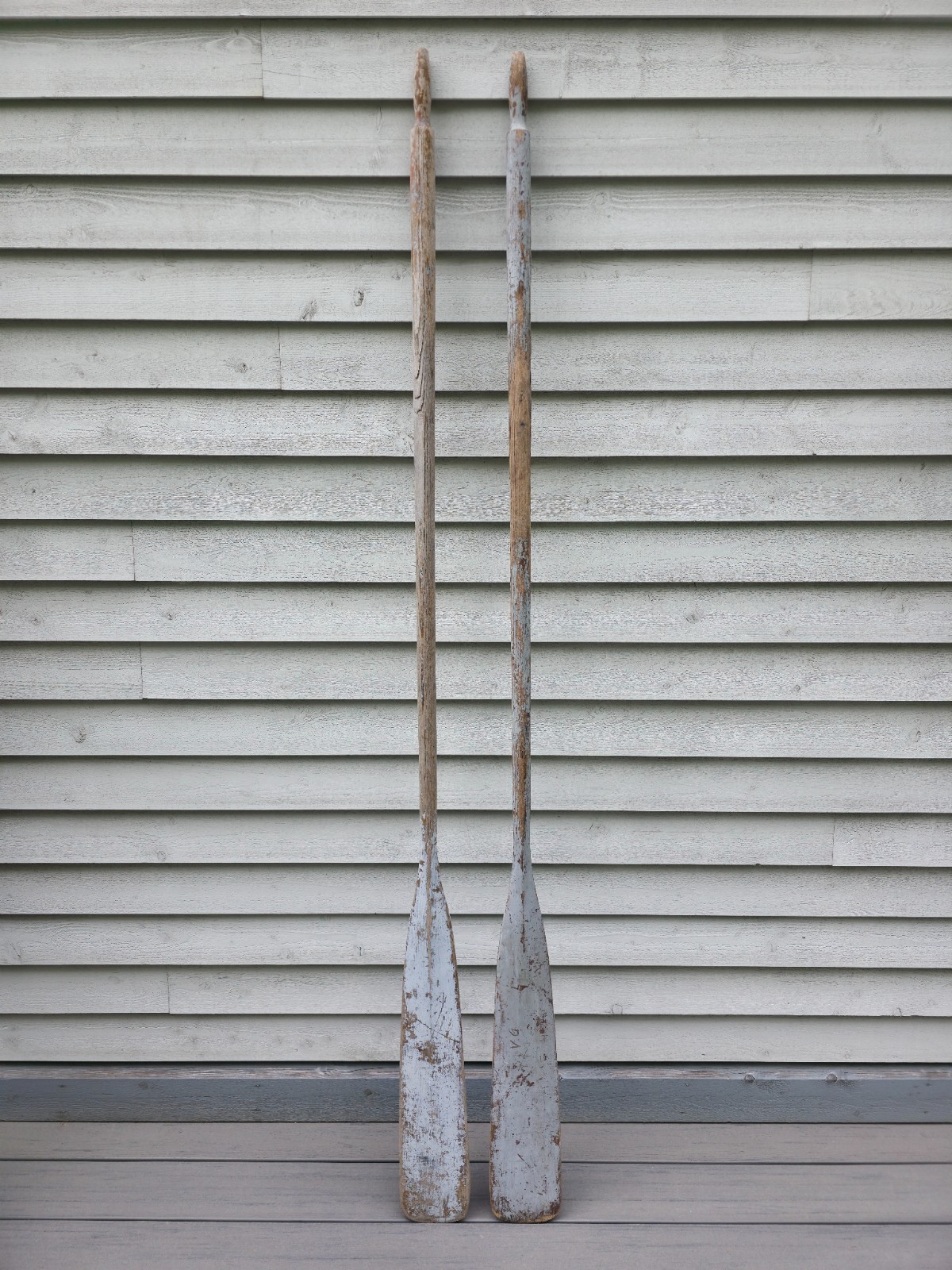 GREAT VINTAGE Old Wooden Paddles Oars GRAY GREY Measures 84″
