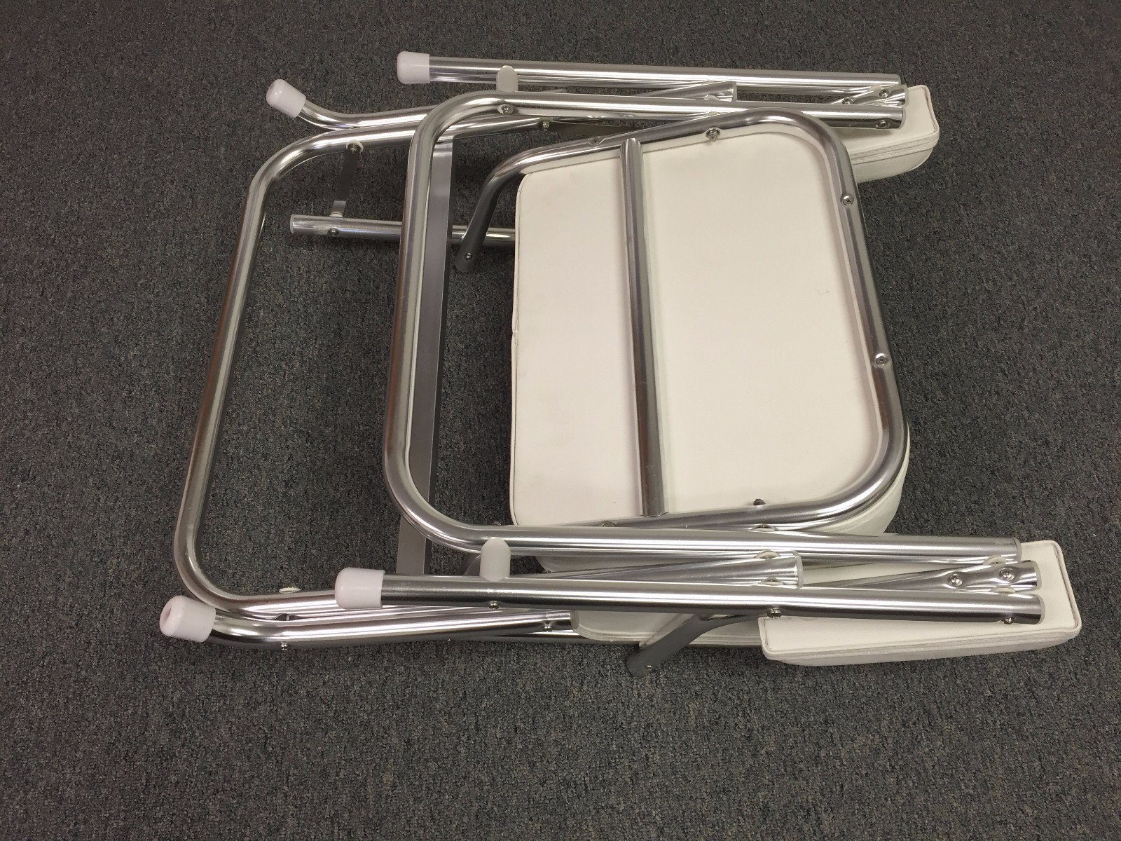 Pactrade Marine Folding Deck Chair White UV Resistant Vinyl 1″ Anodized Aluminum