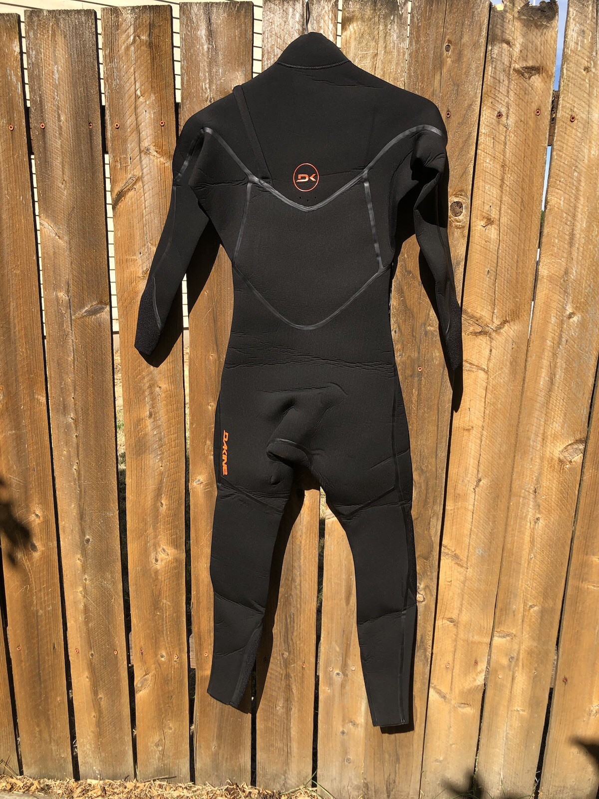 NEW Dakine Cyclone 4/3mm Black Zip Free Full Wetsuit/Men’s Size X-Small