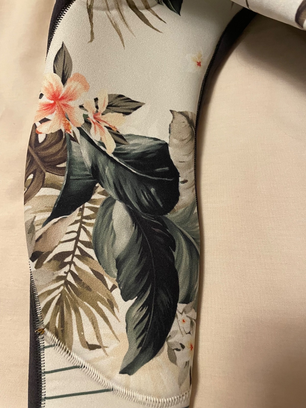 Rip Curl Dawn Patrol 2mm Womens wetsuit jacket Dark Grey Floral Surf Summer $75