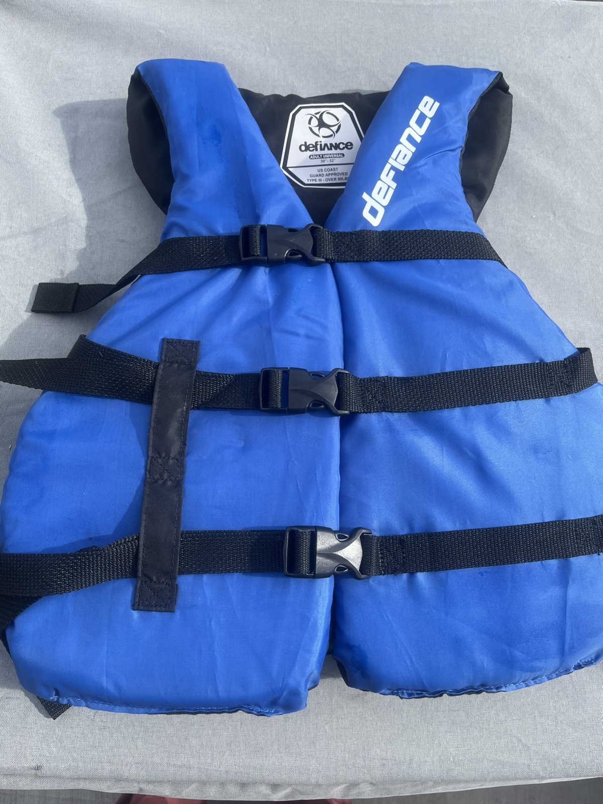 Defiance Life Jacket Adult Universal Type III 30-52″ Chest, Over 90 lbs. Blue
