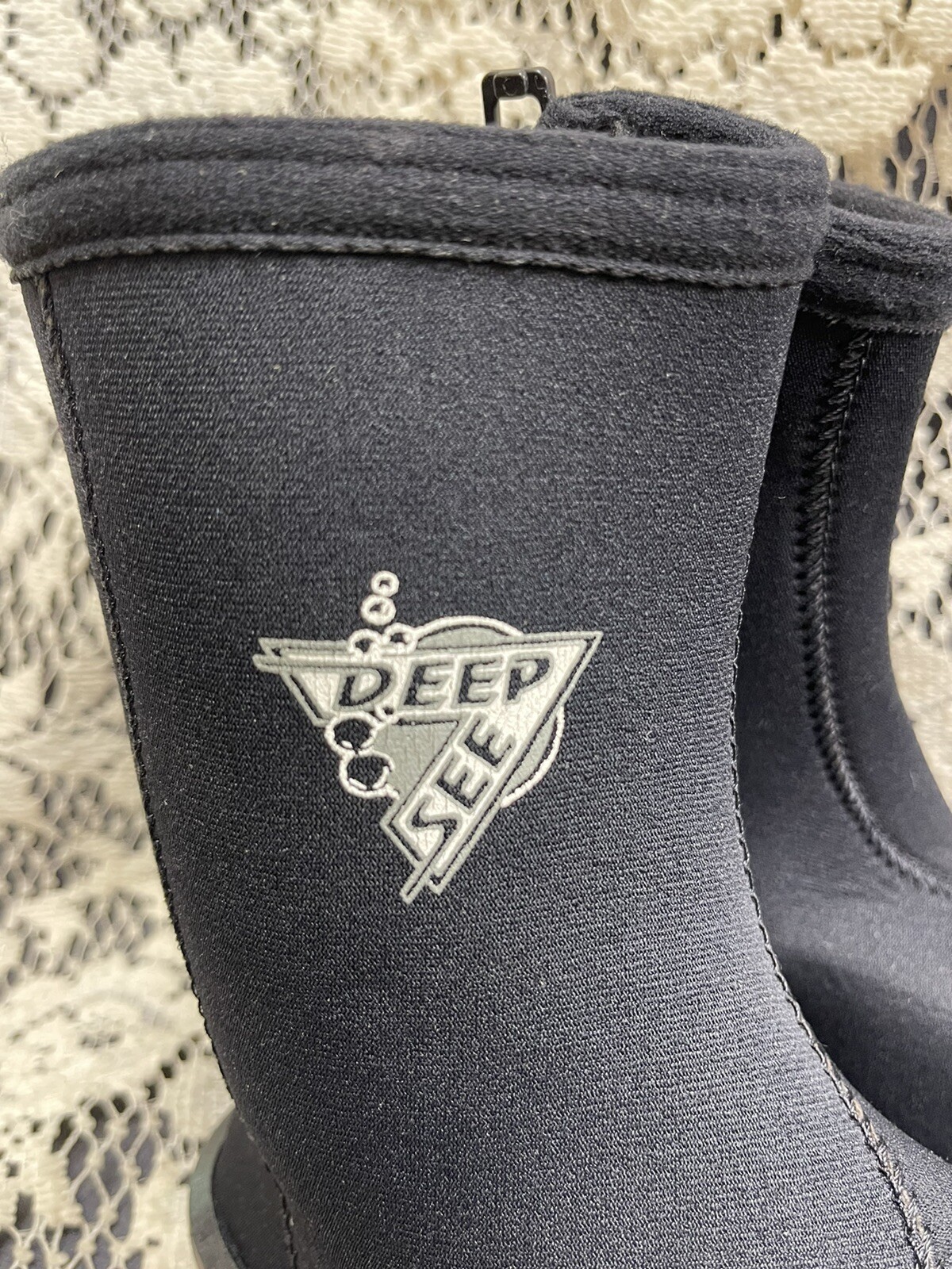 Deep Water Sport Boots SIZE L7 Great Condition See Black Dive
