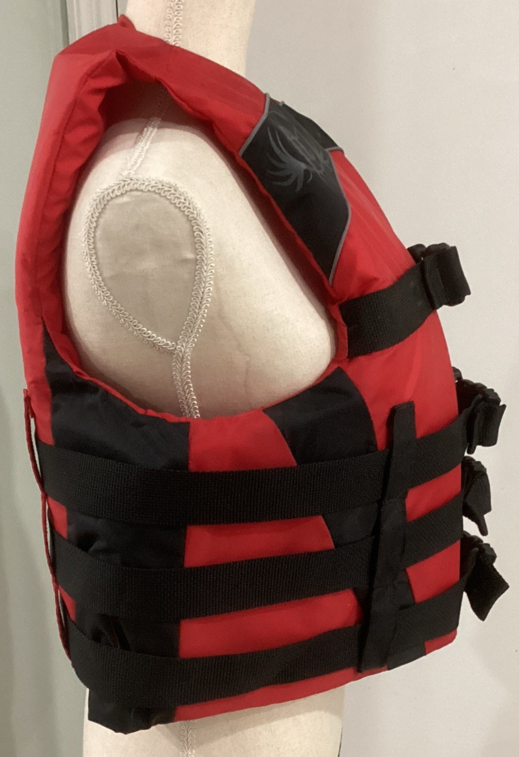 Full Throttle Life Jacket Red Adult’s S/M, Chest 32-40, over 90 lbs. New