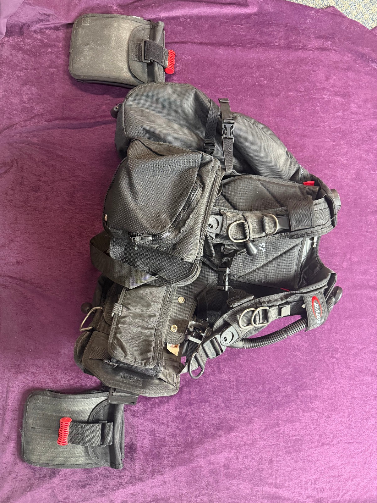 buoyancy compensator