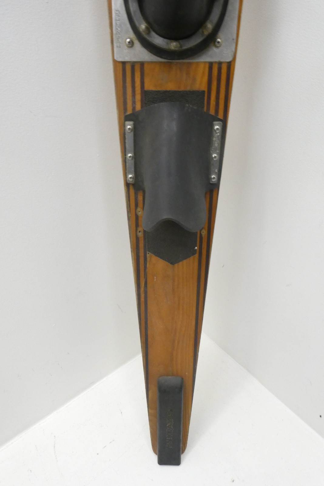 Maherajah Lapoint 66” MAHA Wood Wooden Single Water Ski Competition Slalom Used