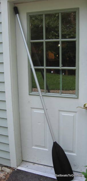 7′ Oars (pair) w/ Aluminum 2-part Shaft with Oarlocks. Strong, Compact, Light.
