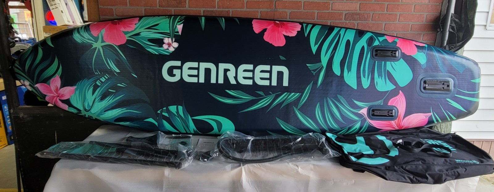 Genreen 11-Ft Inflatable Stand Up Paddleboard with Accessories -SUP
