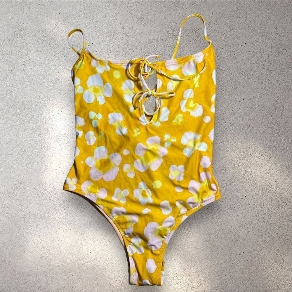 Madewell 1 piece bathing suit M