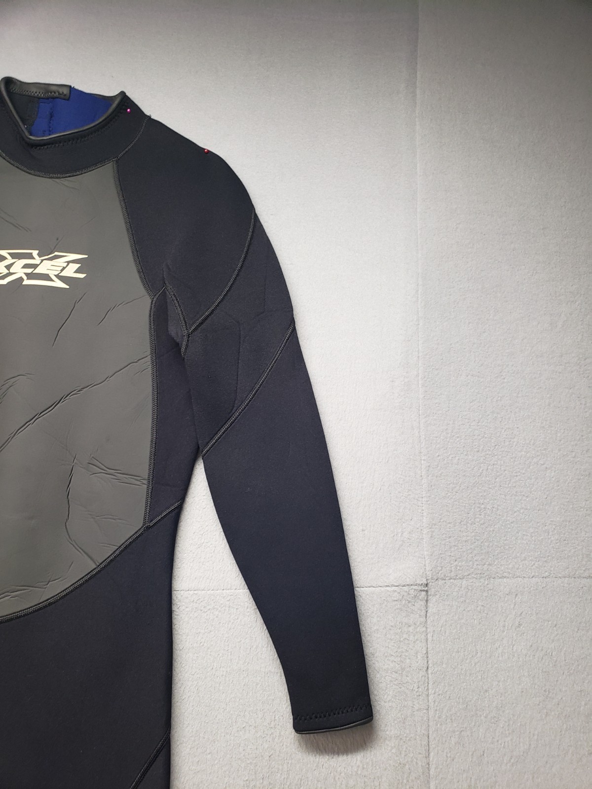 Xcel Men Full Wetsuit LT Black Gray Neoprene Surfing Dive Zip Up Waterproof
