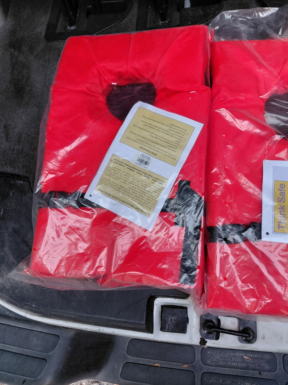 3 New Thinksafe Type 2 PFD