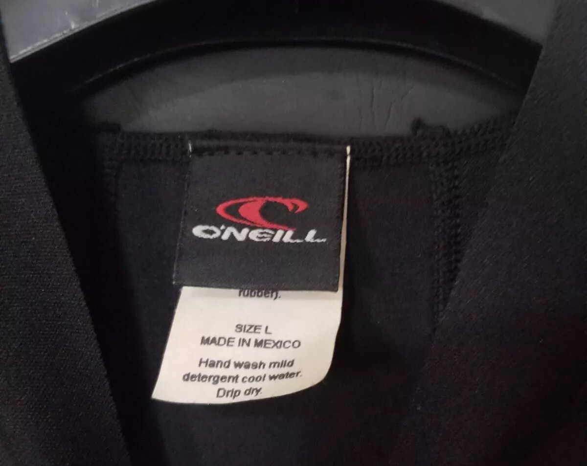 O’Neill Hammer 2.1 MM Black Gray Blue LongSleeve Wet Shirt – Men’s Size Large