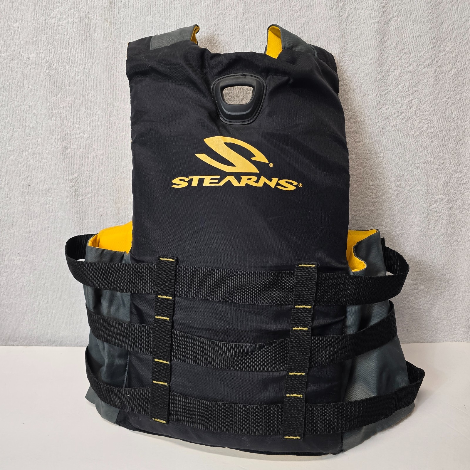 Stearns Life Jackets Black/Yellow ~ Adult S/M~ Life/ Ski~Jacket~ Vest~