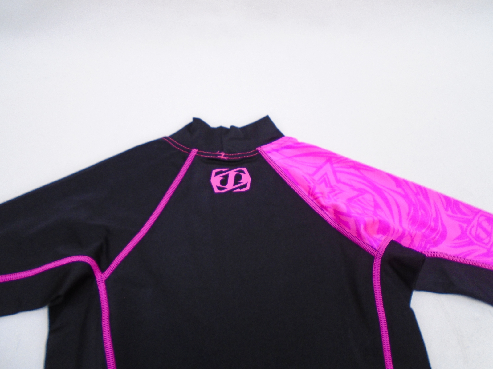 JET PILOT JP14505-XS-PINK MRS. CORPO WOMEN X-SMALL LONG SLEEVE RASH SHIRT