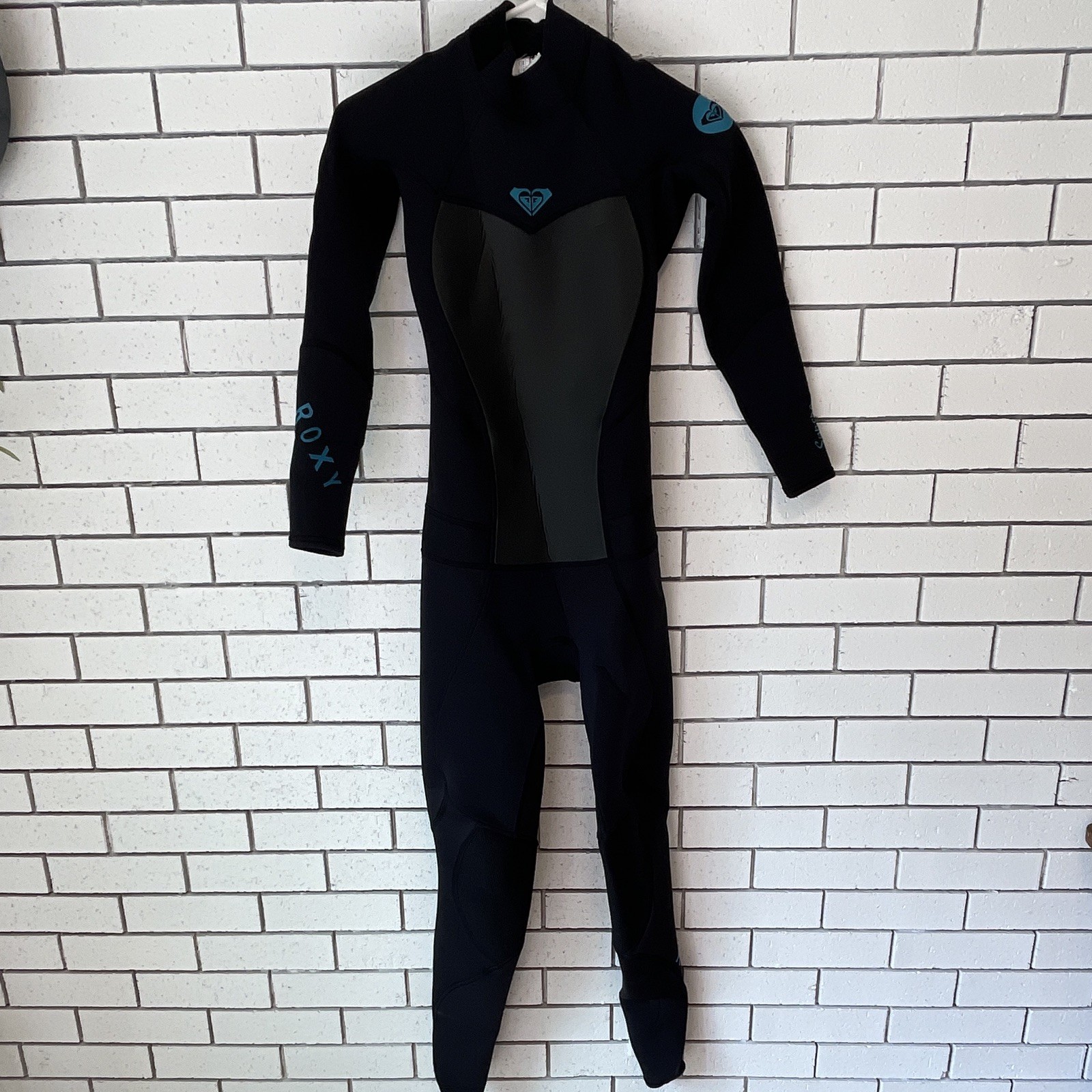 ROXY Women’s Full Wetsuit Black/Gray Size 4 Back Zip Long Sleeve