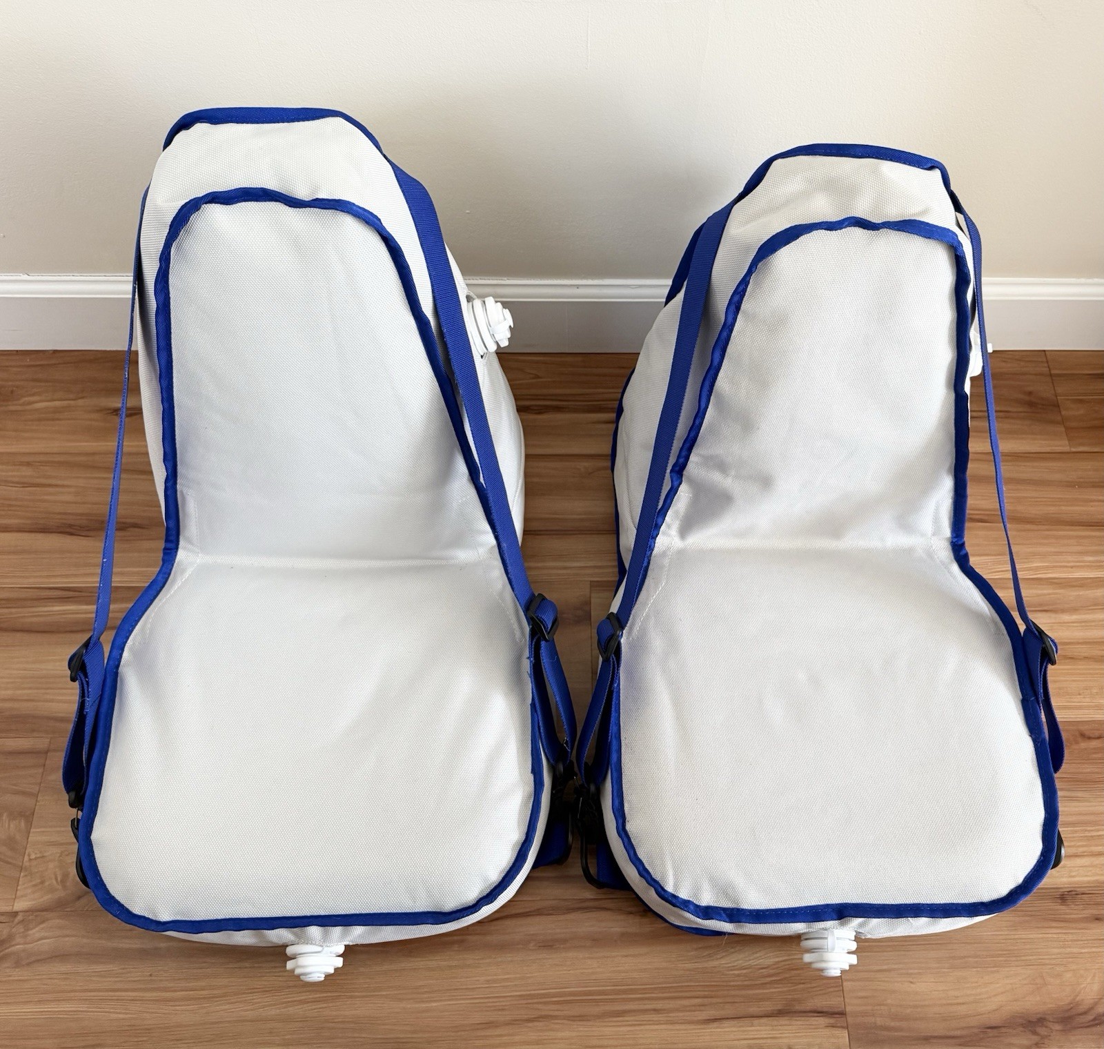 SEA EAGLE KAYAK DELUXE Two Inflatable Seats, Air Pump, Carry Bag, Accessories
