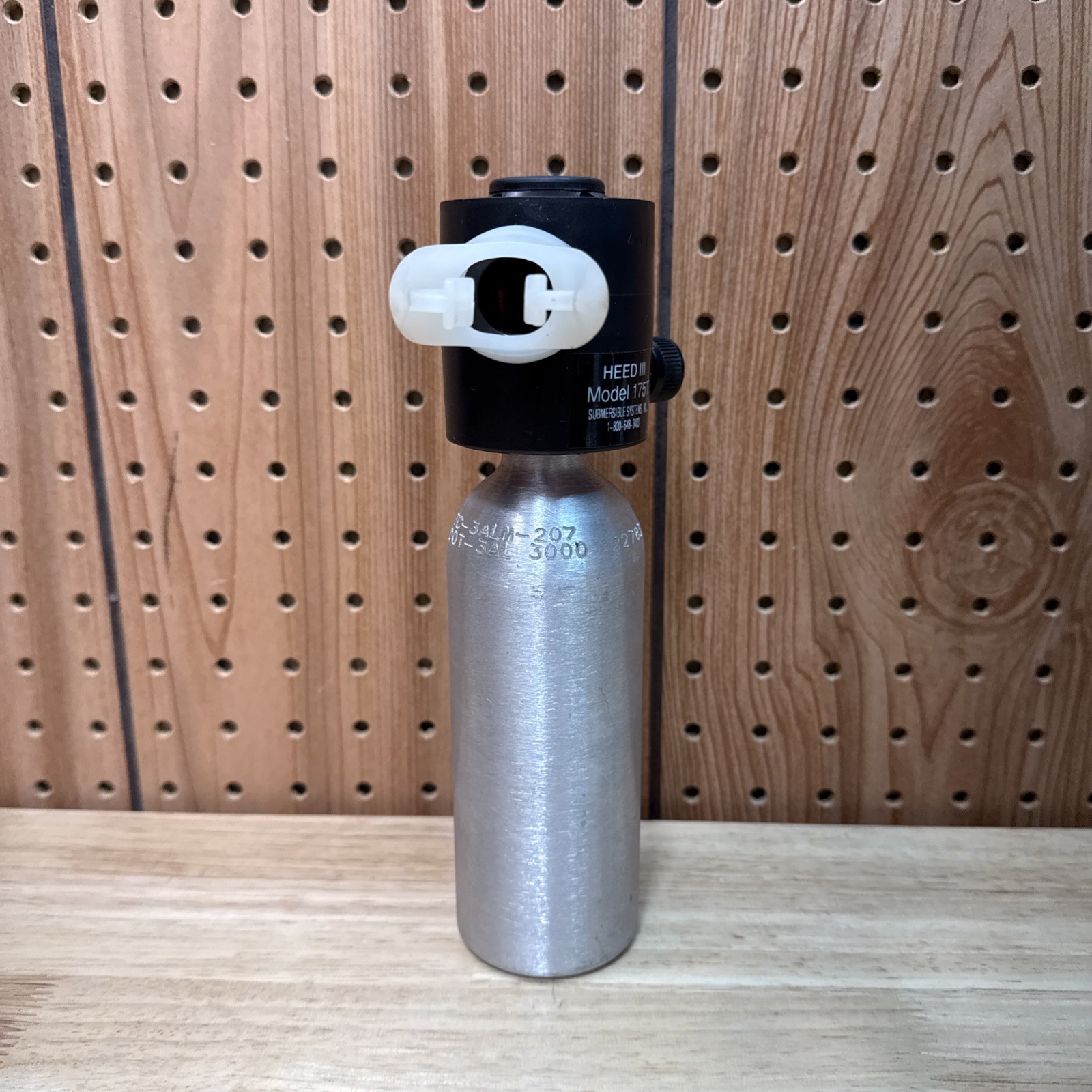 HEED III Model 175T-H Bottle Regulator System Submersible Systems Inc