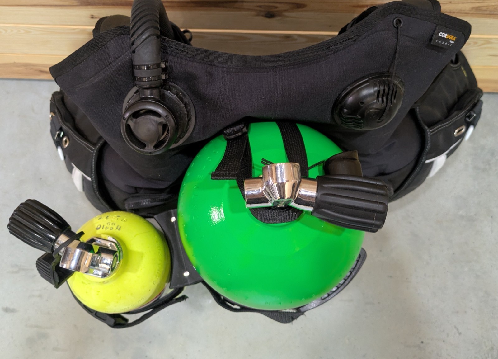 Scuba Dive Pony Bottle Tank Mount Holder Mounting Bracket Spare Air Cylinder