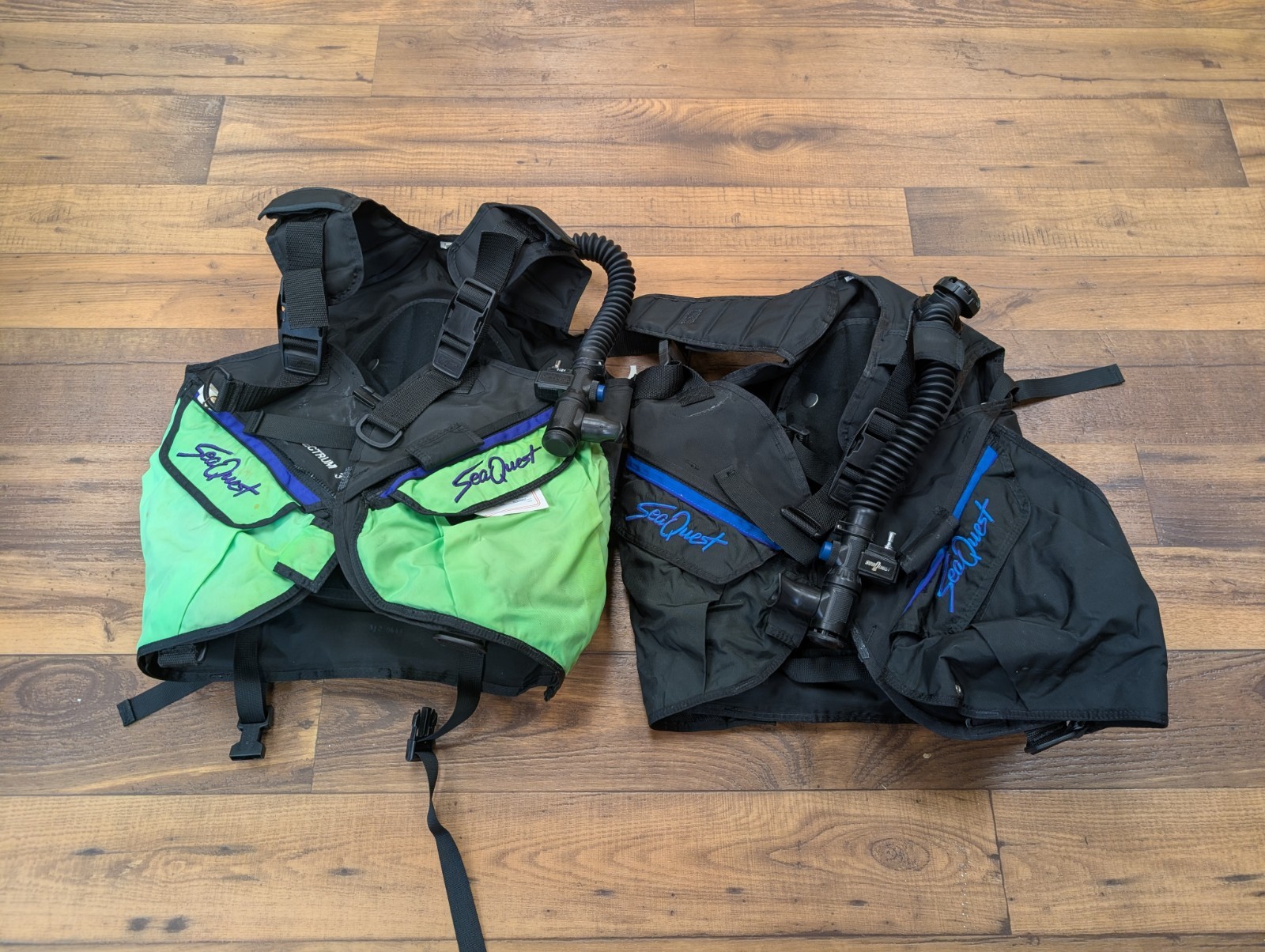 Lot 2 SeaQuest Spectrum 3 Buoyancy Control Device Scuba Diving Gear – Size S/M