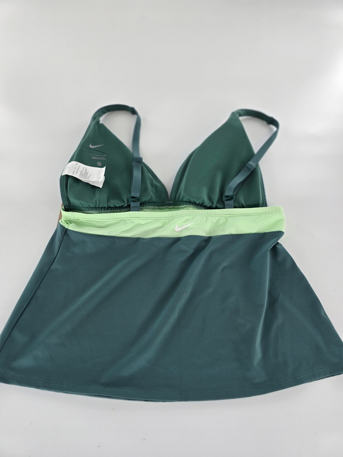 Nike Swim Tankini Top Adjustable Straps Green Colorblock Athletic Swimsuit SZ S