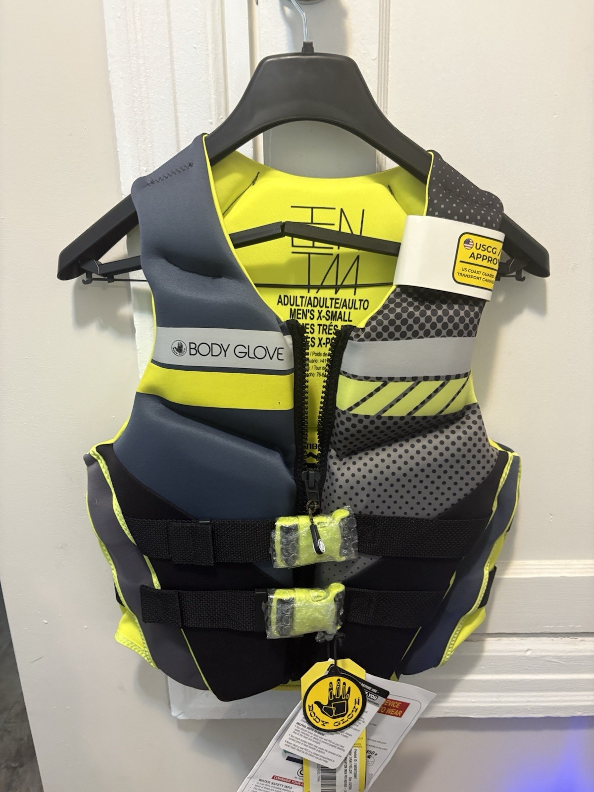 Body Glove 21214WM Dual-Size Evoprene Boating Life Jacket Men’s X-Small