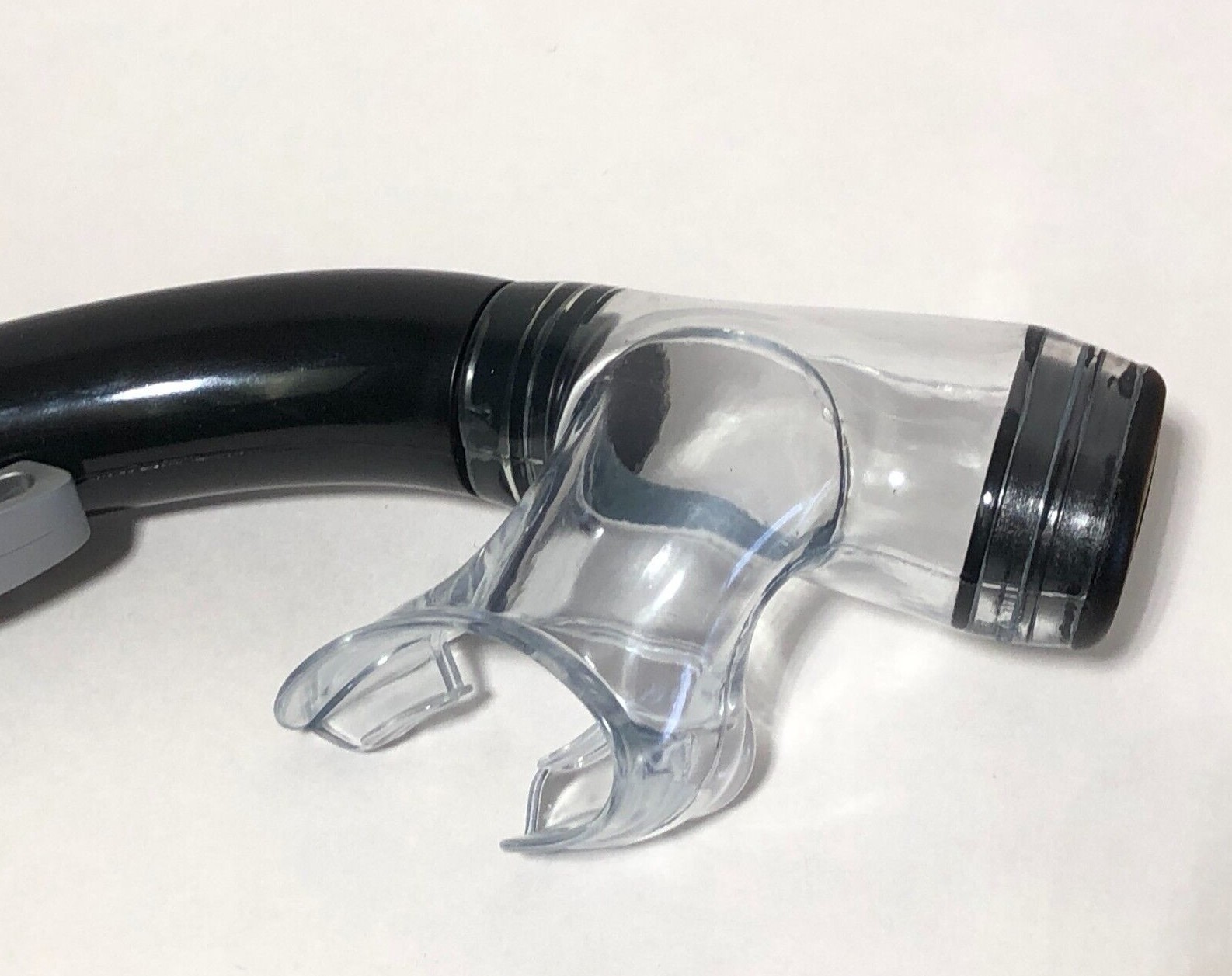 New Black Adult Aqua Lung Sport Swim Snorkel-Clips On Goggles – Water Sports