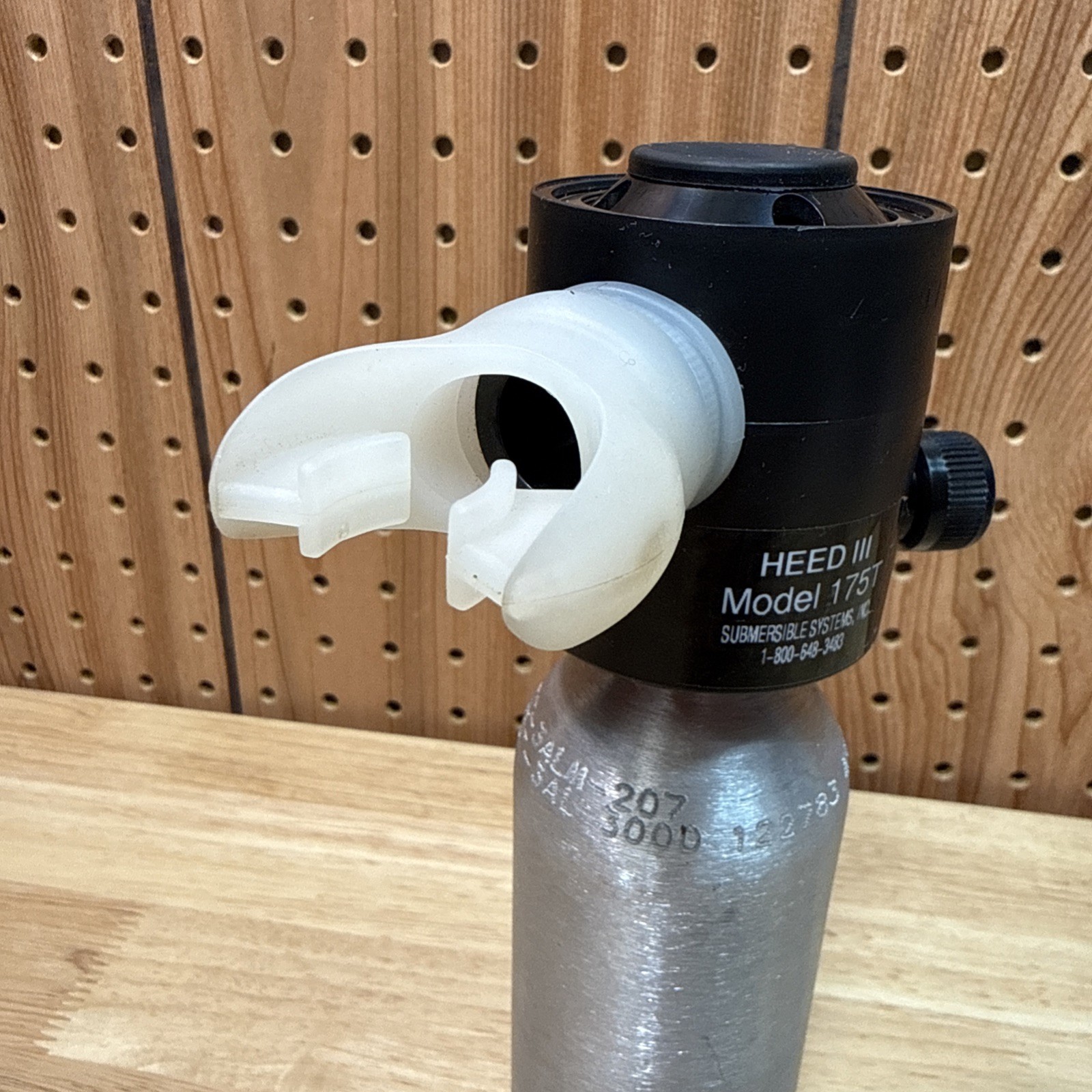 HEED III Model 175T-H Bottle Regulator System Submersible Systems Inc