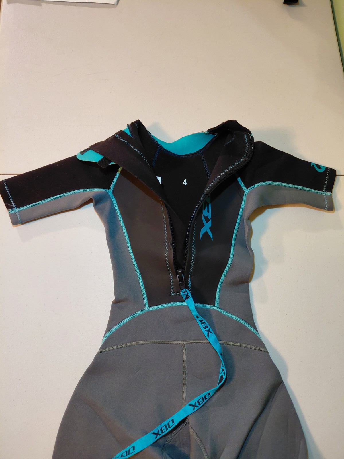 DBX Youth Wetsuit Size 4 Short Sleeve Gray Black Blue Front Zip