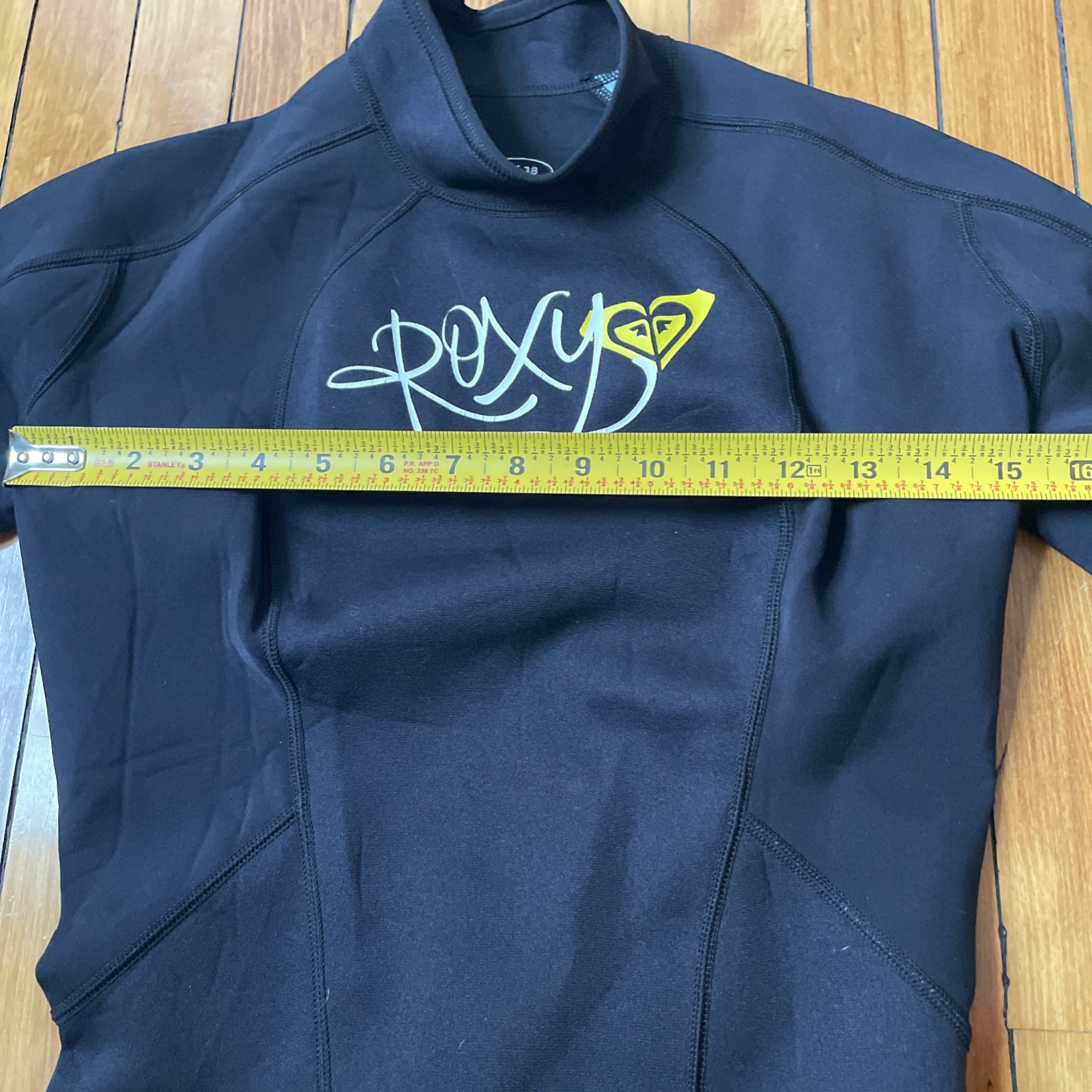 Roxy Black Wetsuit Top Womens Size 10/38 Syncro 1 Hyperstretch