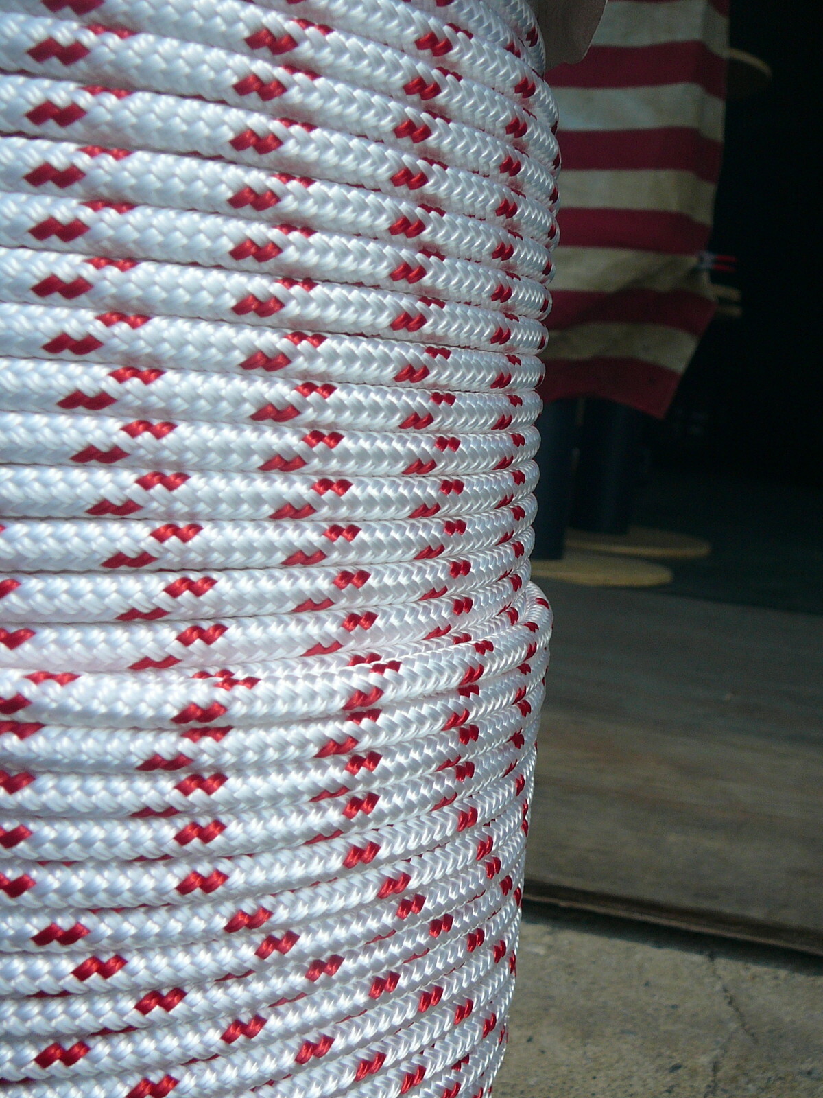 Sailboat Rigging Rope 1/4″ x 22′ White/Red Double Braided Sheet Halyard Line