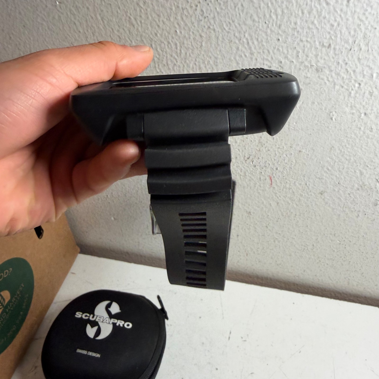 Suunto EON Steel Black Water Resistant High Contrast Color Display Dive Computer