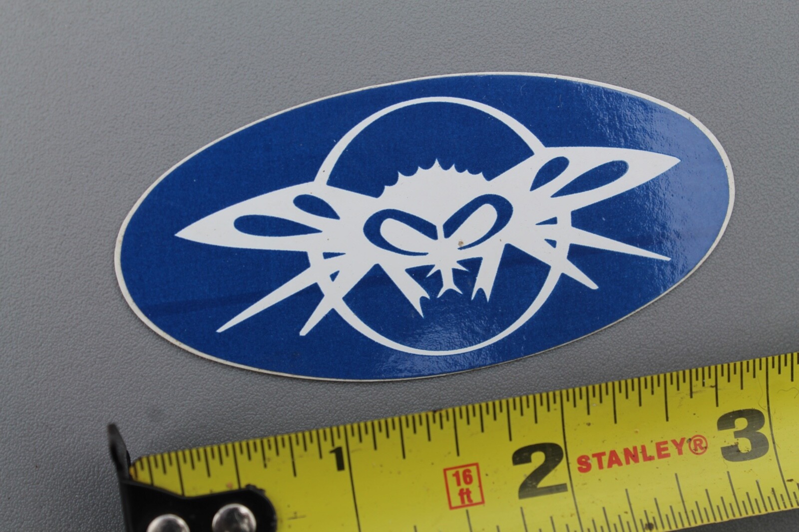 BLACK FLYS Blue White Oval Insect Punk Rock Eyewear Vintage SUNGLASSES STICKER