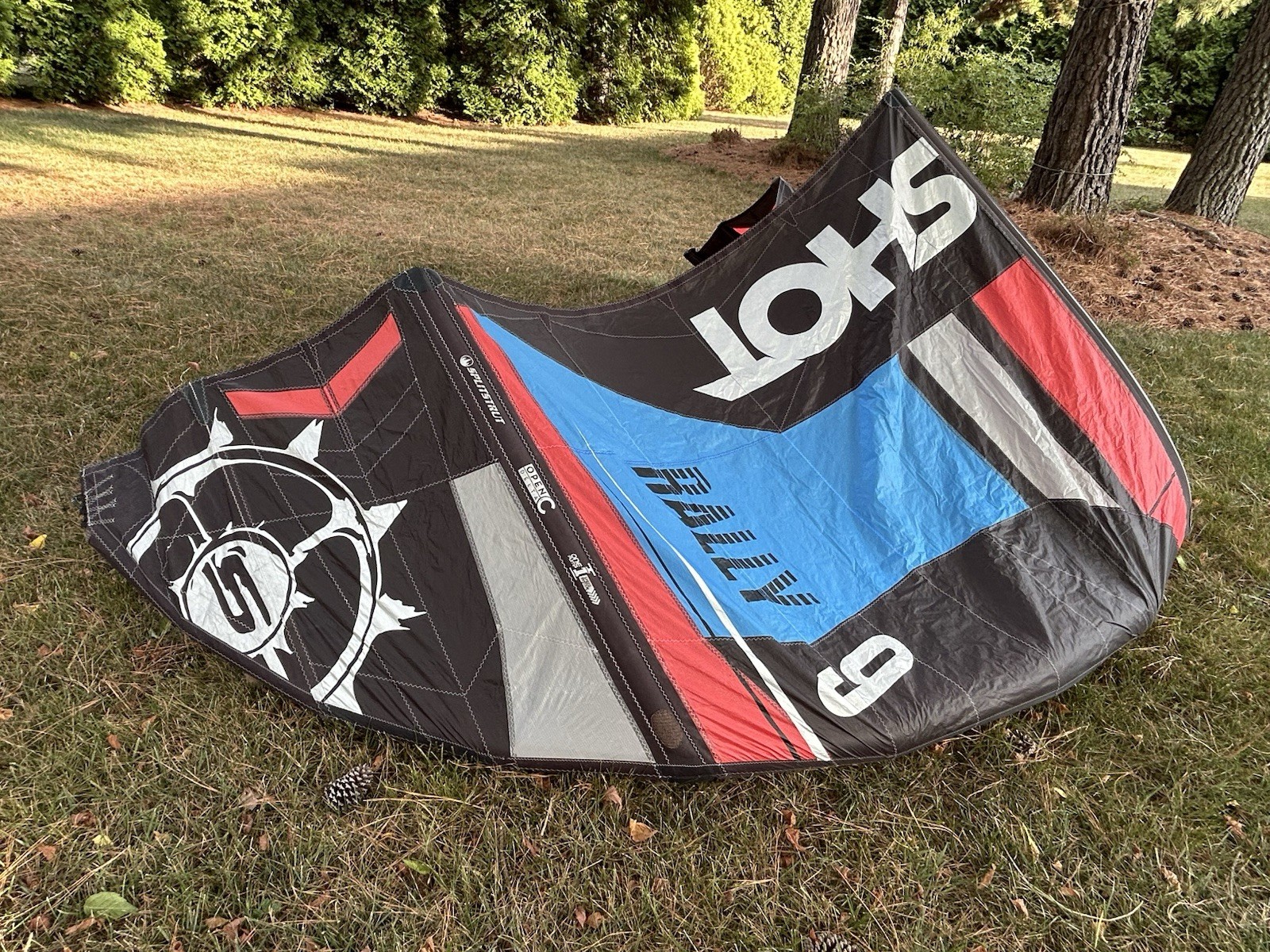 Slingshot Rally 2017 Kitesurfing Kite 9m w/Bag Excellent condition