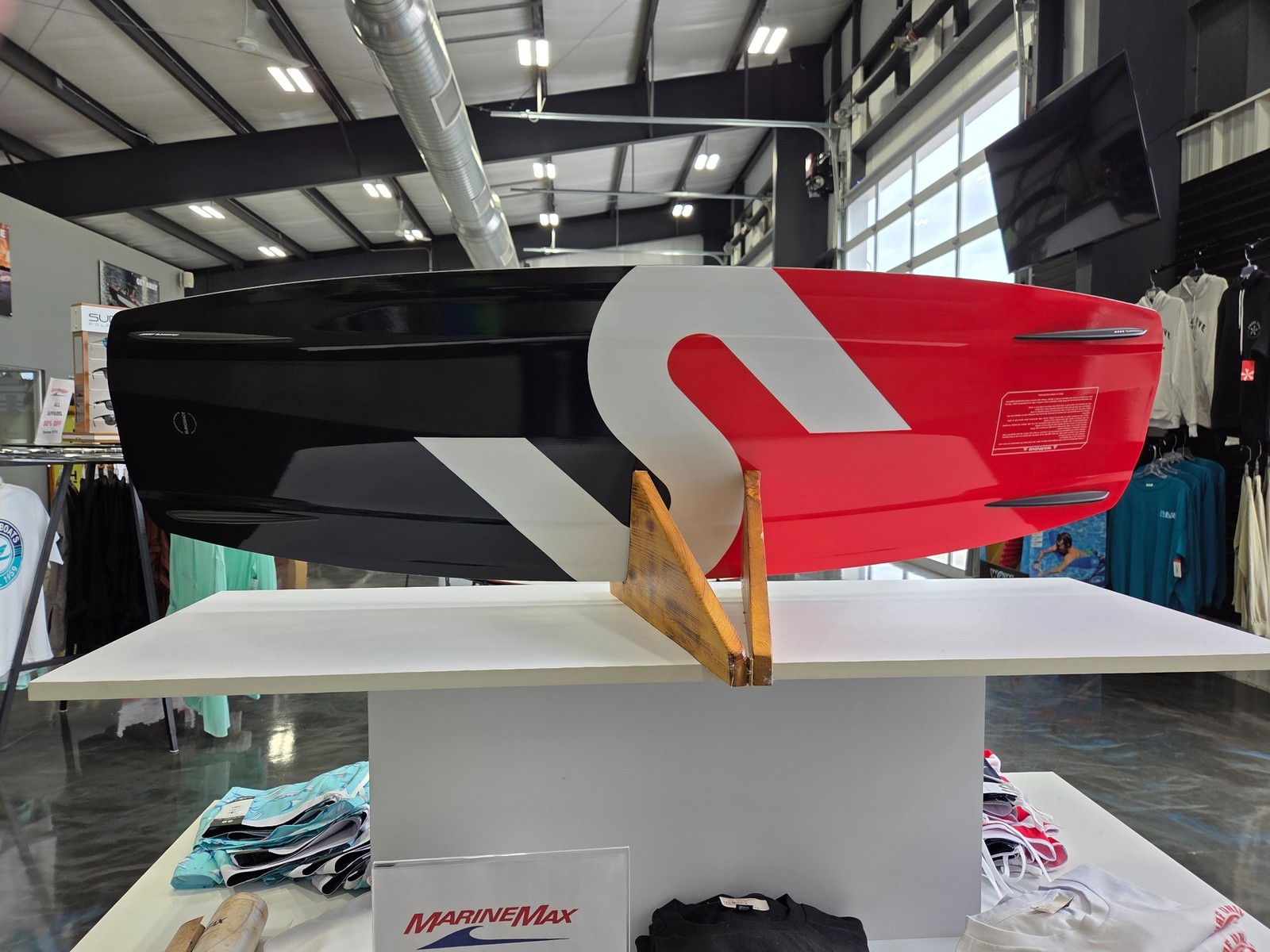 SLINGSHOT 2024 POP 142 WAKEBOARD SALE (LOZ)