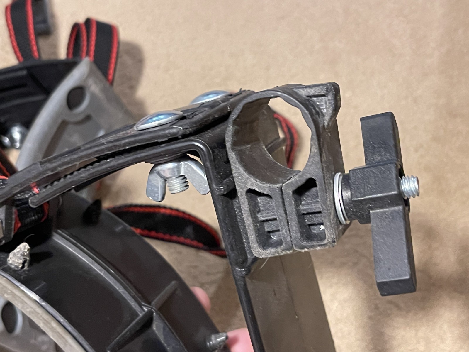Yakima TLC Saddles Kayak Roof Rack Mount Pair Replacement Cradles Set of 2
