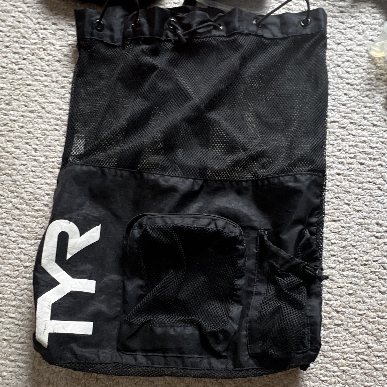 Meshbag w’ swim equipment (Fins, Pool Buoy, Snorkel, Parachute, Board, Paddles)