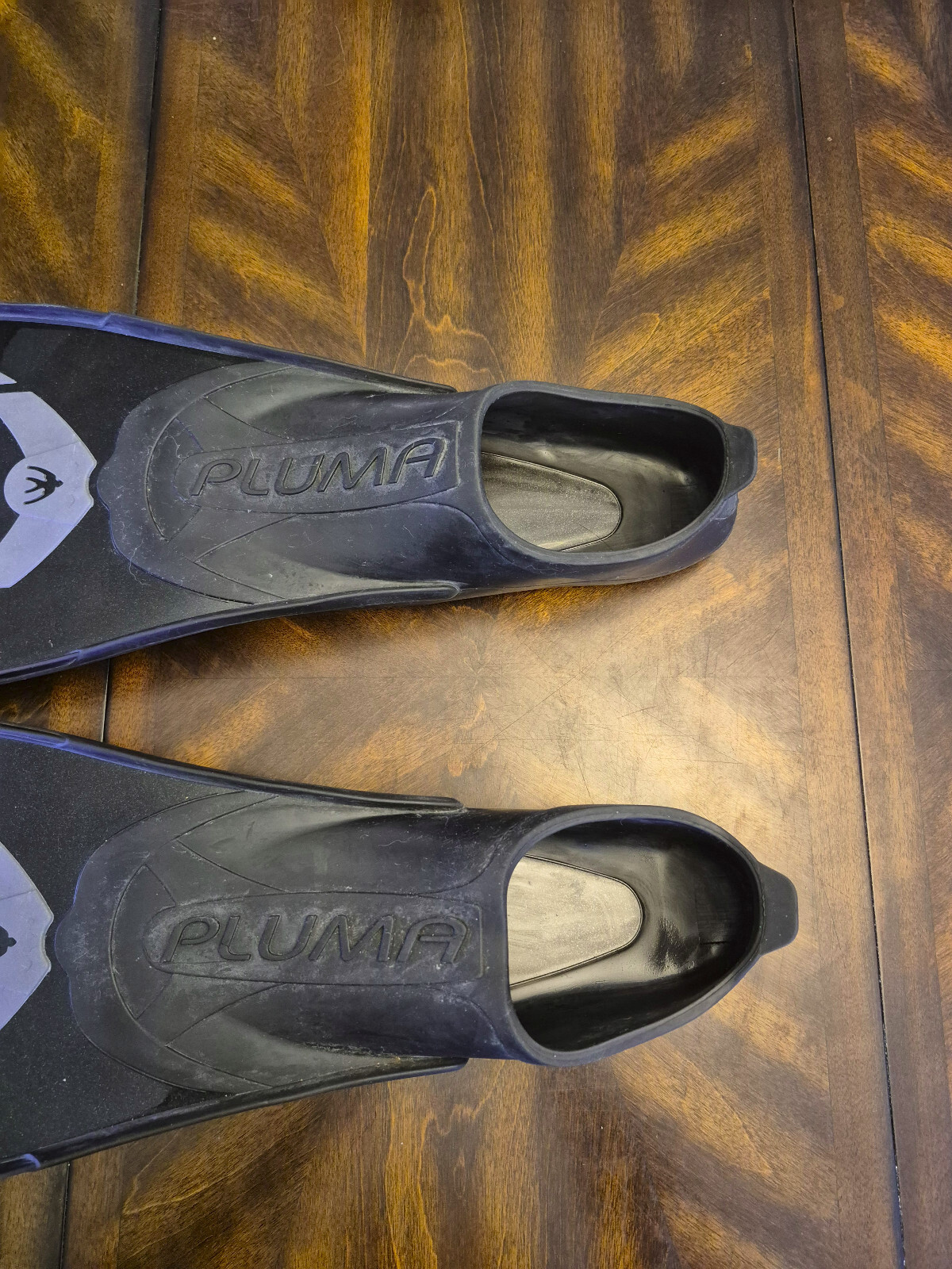 Cressi Pluma Full Foot Fins Black Silver Size 8 – 9 Taglia 41-42