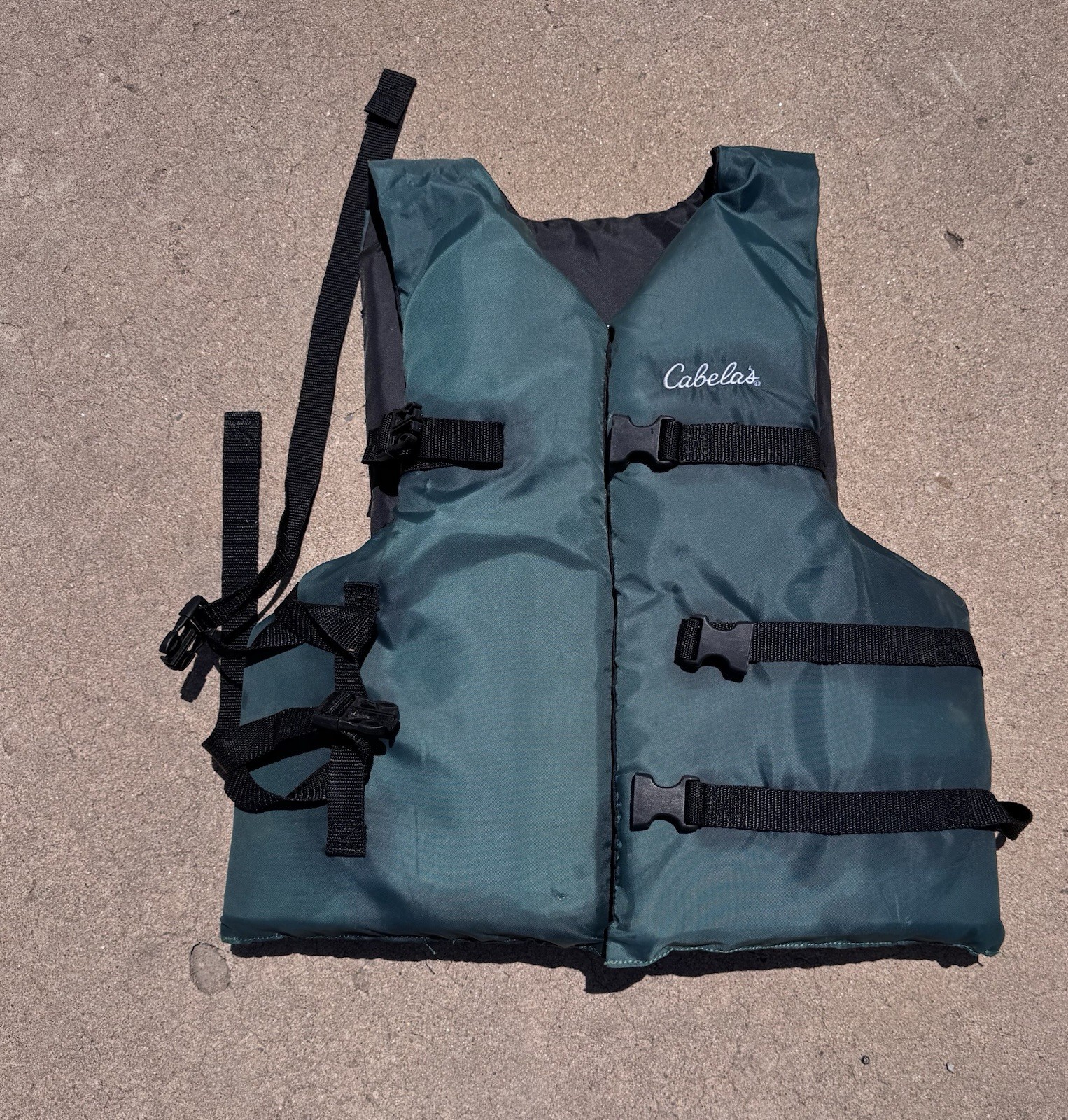Cabela’s CB-160 Adult Universal Life Jacket Green PE Foam Nylon Polyester