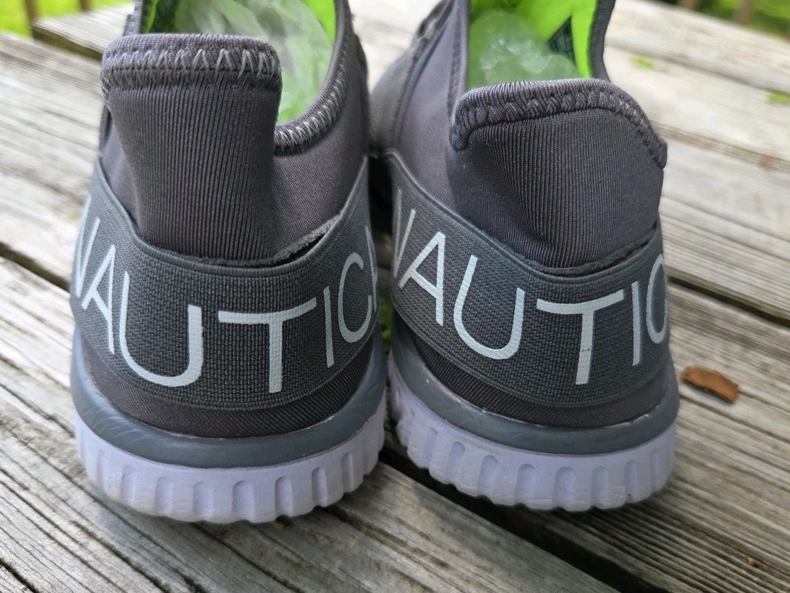 Nautica Water Swim Shoes Youth Size 5 Unisex