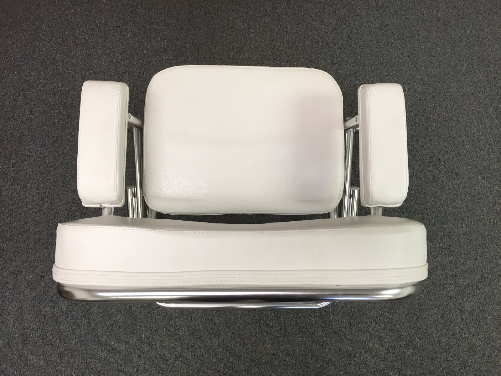 Pactrade Marine Folding Deck Chair White UV Resistant Vinyl 1″ Anodized Aluminum