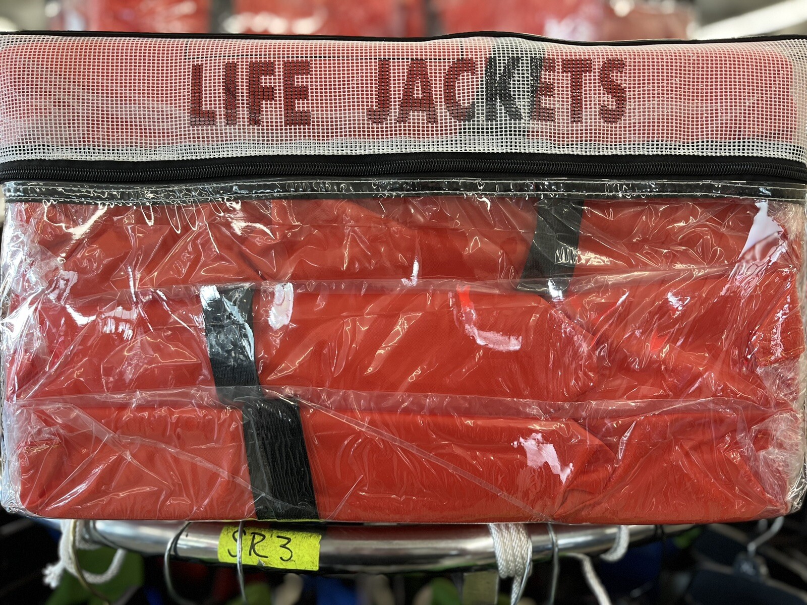 586555 4 PACK LIFE JACKET