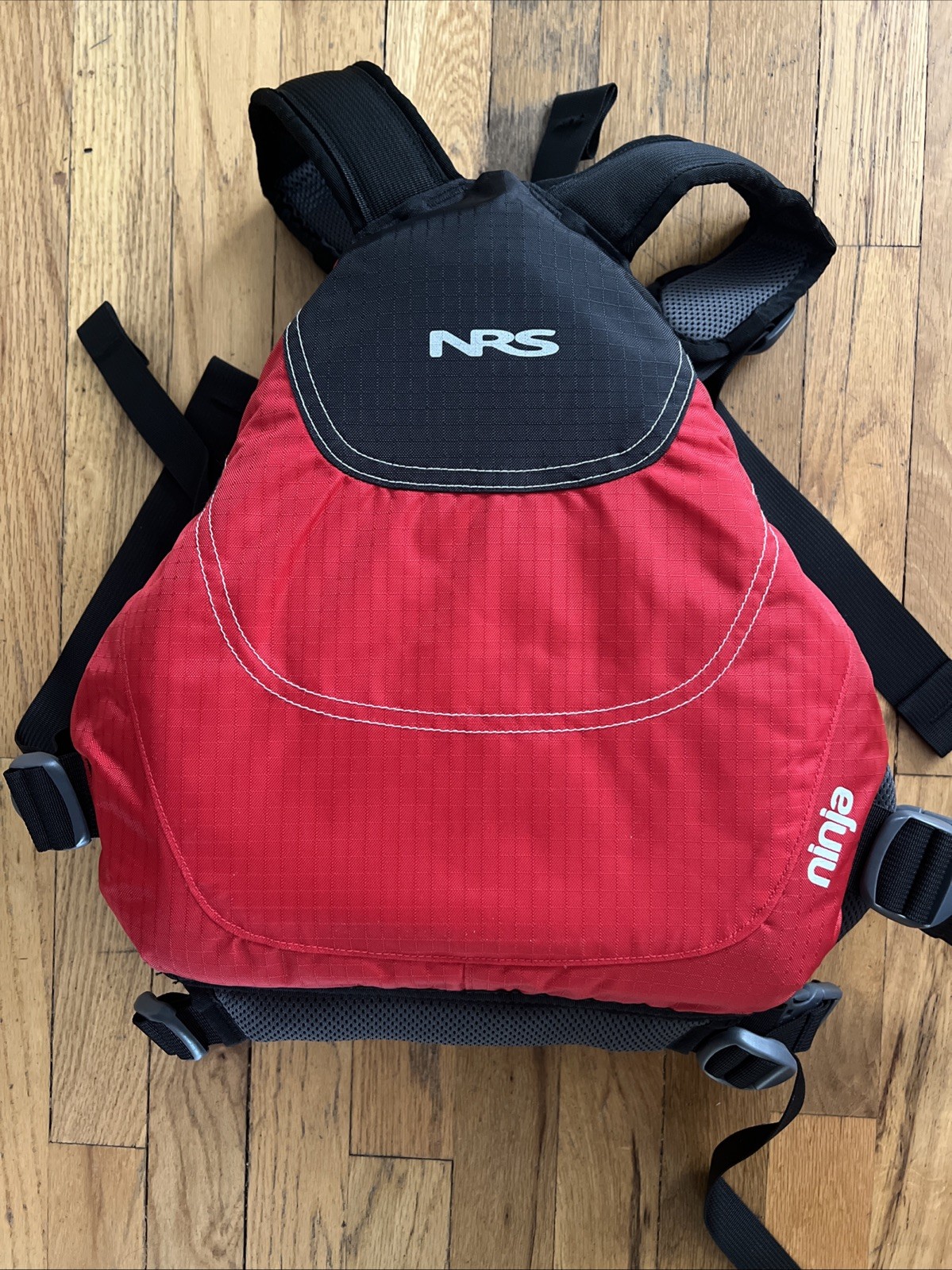NRS Ninja PFD L XL Red Black Kayak SUP Life Jacket New Without Tags