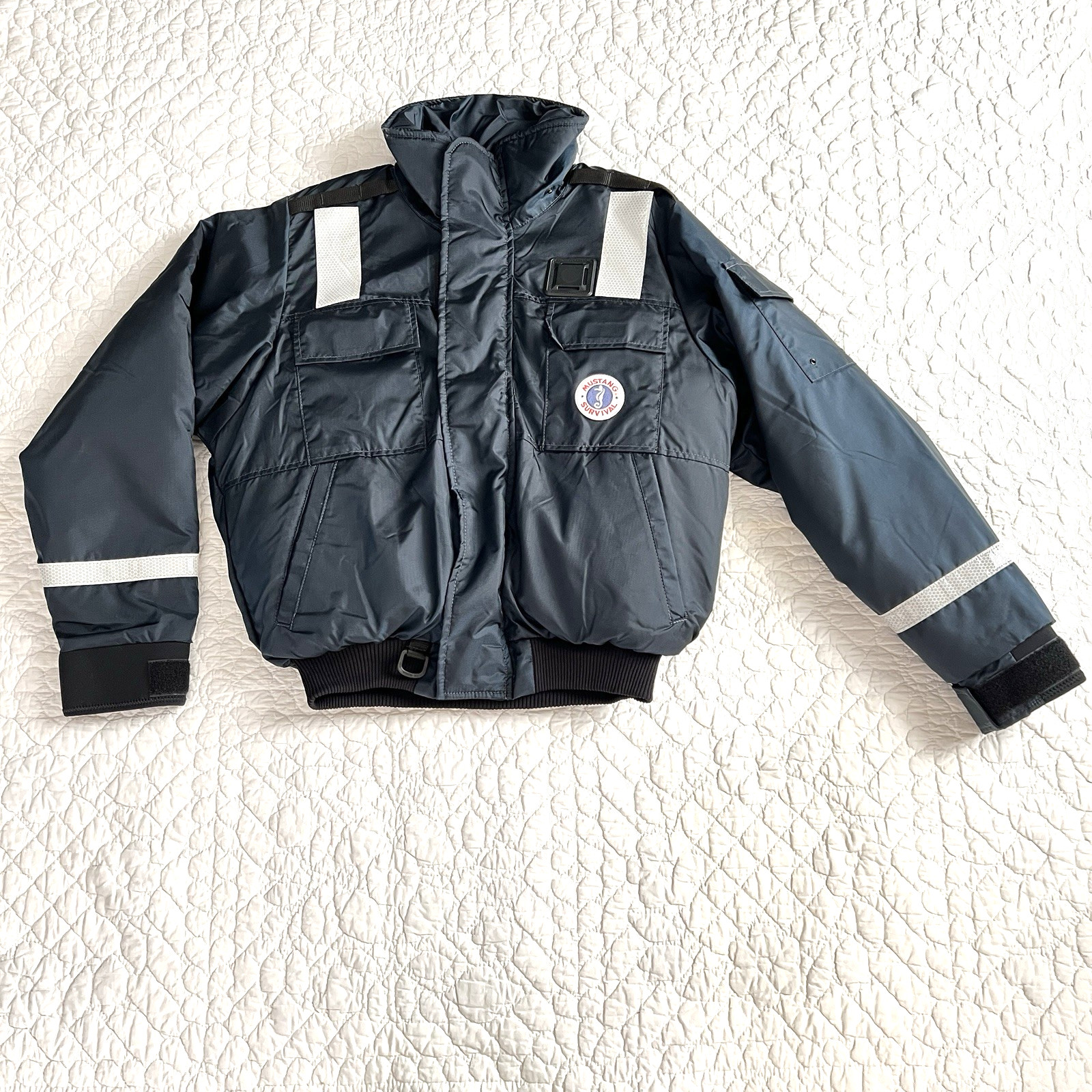 Mustang Survival Jacket MJ6214 Medium Floater Navy Reflective Type III PFD